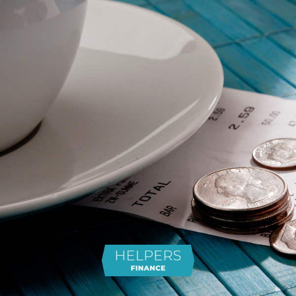 Tipping and service fees at Hungarian restaurants